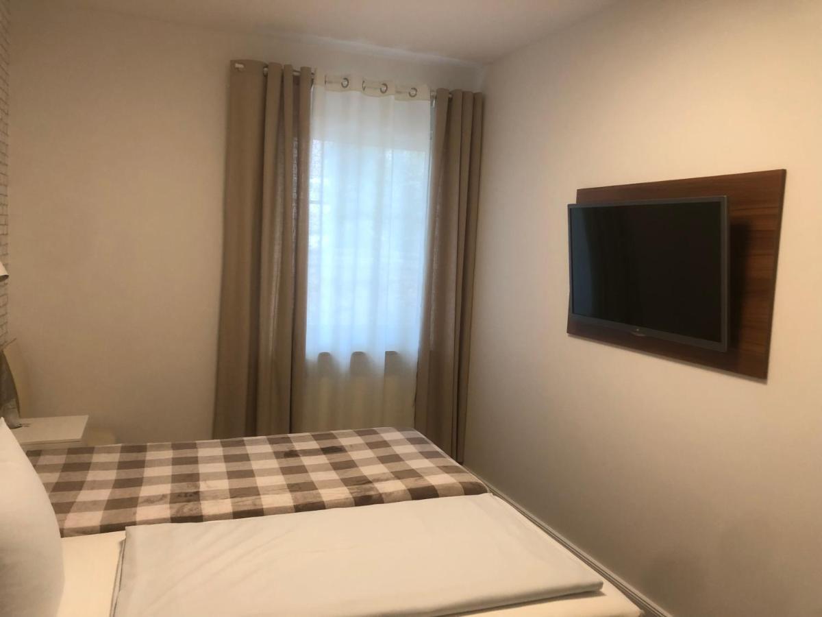 Hotellerie Gasthaus Schubert Garbsen Eksteriør bilde