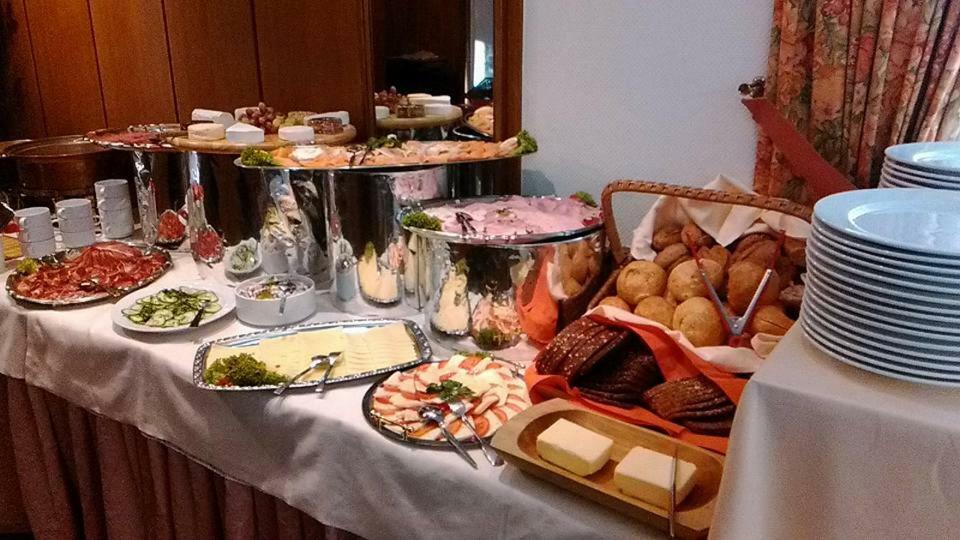 Hotellerie Gasthaus Schubert Garbsen Eksteriør bilde